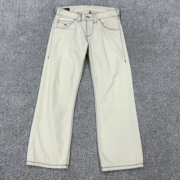 엠포리오 아르마니 스티치 화이트데님