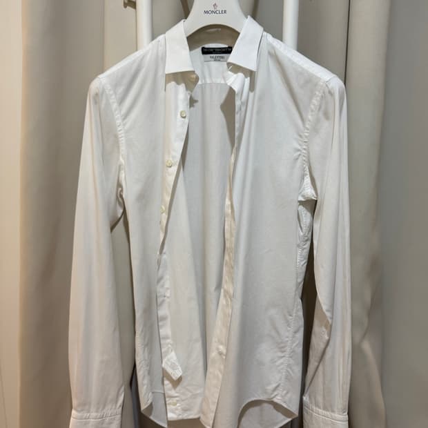 발렌티노 valentino 화이트 드레스셔츠