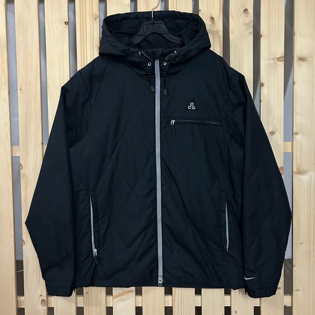 (L) 나이키 ACG 투웨이 퀼팅 경량 자켓