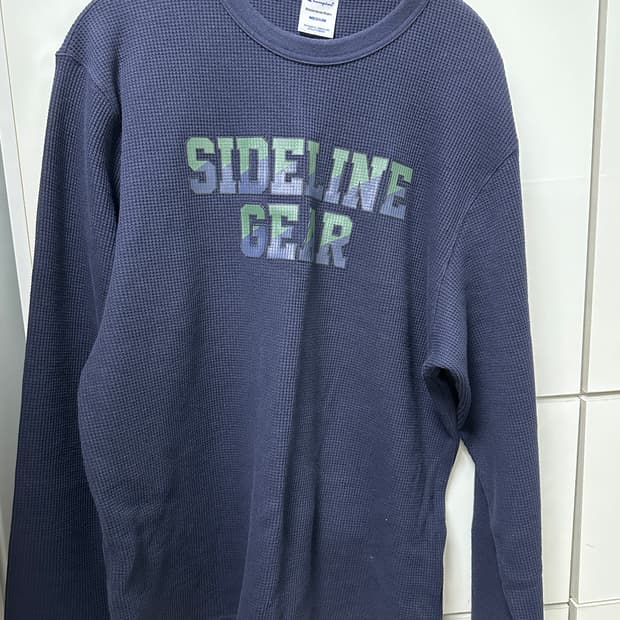 챔피온 x 디스이즈네버댓 콜라보 맨투맨 크루넥