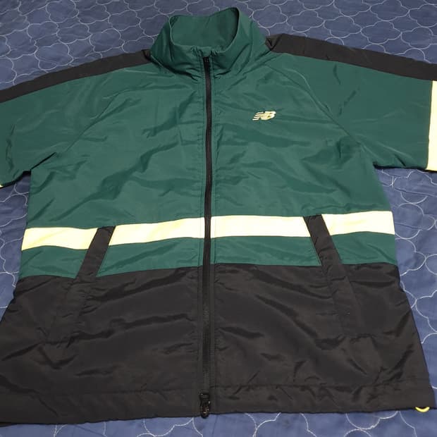 뉴발란스 트랙클럽 헤리티지 웜업 바람막이 자켓 그린 (M)