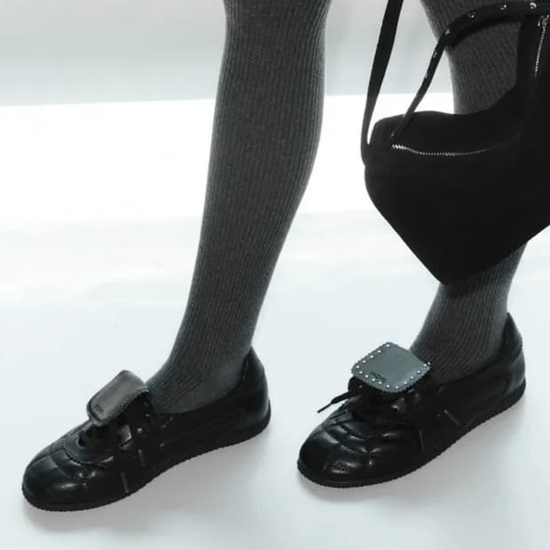 기호 3-way folder Tongue Sneakers 230