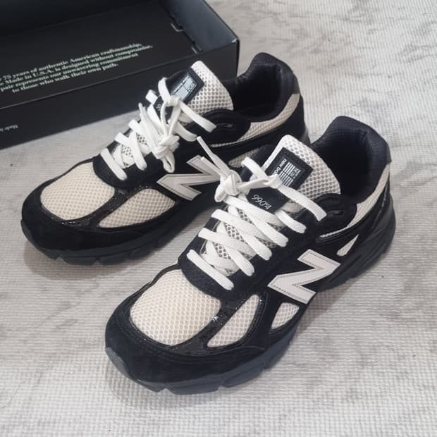 뉴발란스 990v4 jfg 조 프레쉬 굿 블랙 화이트 255