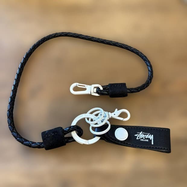 스투시 x 마스터피스 브레이디드 레더 키체인