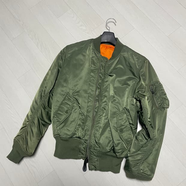 (S) 알파인더스트리 ma-1 레귤러핏