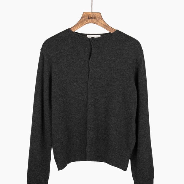 (구매) aieul Seal Knit Cardigan