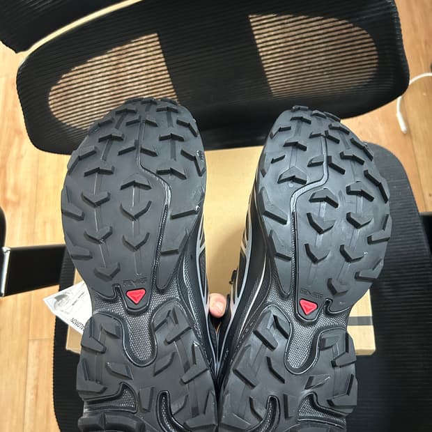 살로몬 XT-6 고어텍스 블랙 실버