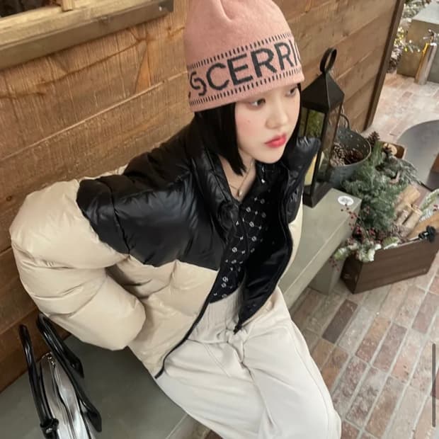 새상품/구할수X/약30%저렴)리버시블구스다운-블랙 L/인스턴트펑크