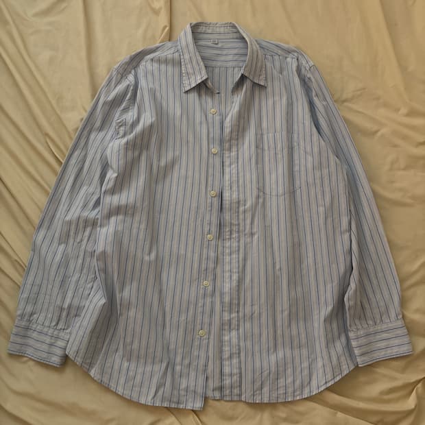 Blue stripe shirts