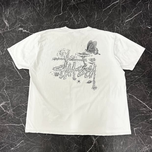 스투시 인 블룸 반팔 화이트