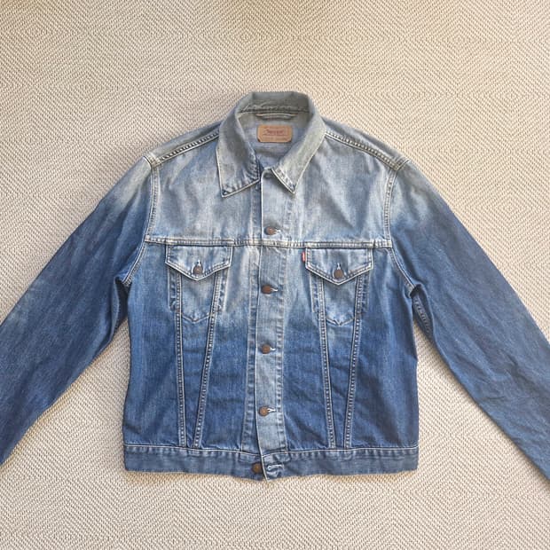 02년산 리바이스 그라데이션 데님 자켓