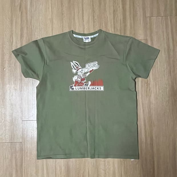 페로우즈 반팔티