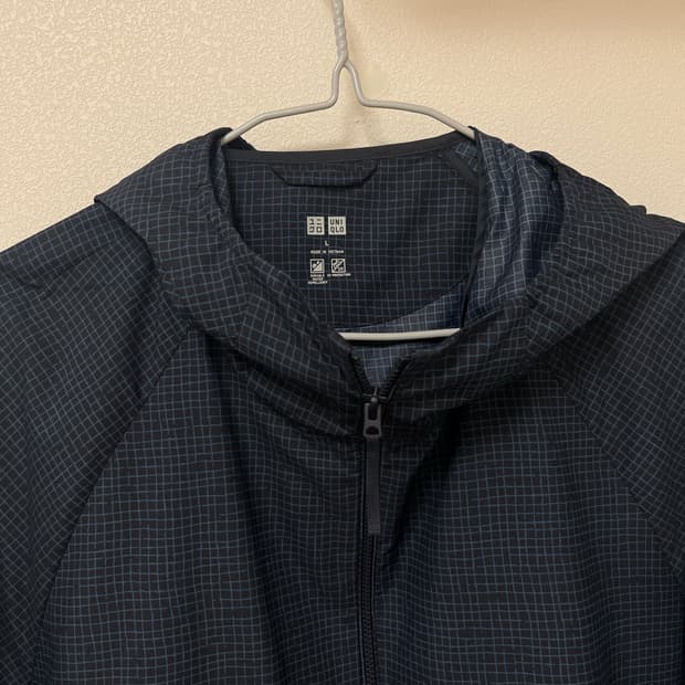 (새상품‼️) 유니클로 바람막이, 포켓터블 UV 프로텍션 파카 패턴 체크