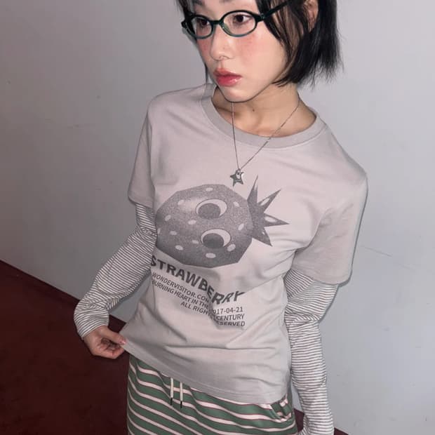 원더비지터 애쉬 스트로베리 레이어드 티셔츠 그레이