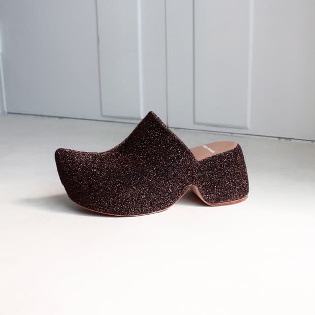 Chika kisada 2025 ss flat form mules