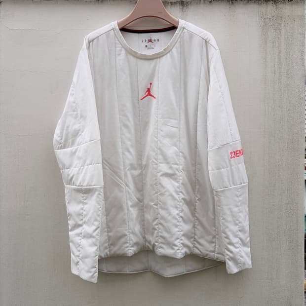 나이키 조던 23엔지니어드 퀄티드 패딩 맨투맨(L)