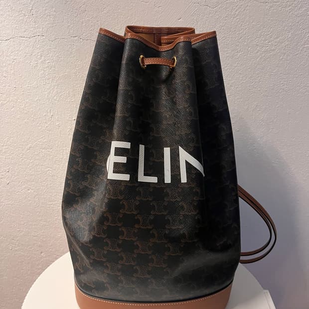 Celine 셀린느 미디엄 트리오페 세일러백