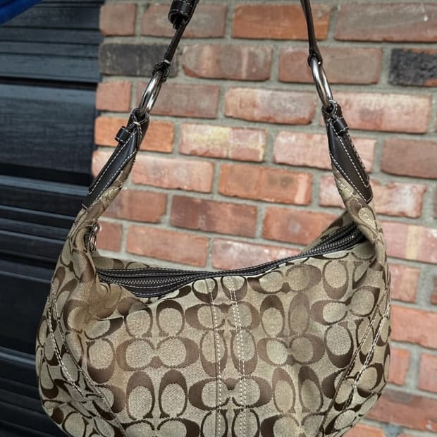 희귀) Coach Soho Signature Hobo 코치 호보백