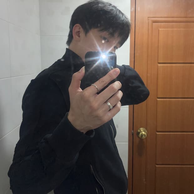 Dolce & Gabbana 디스트로이드 트랙 집업 블랙