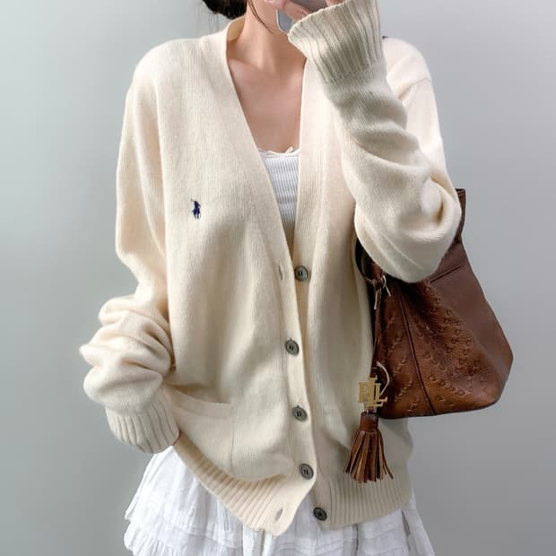 폴로 램스울 가디건