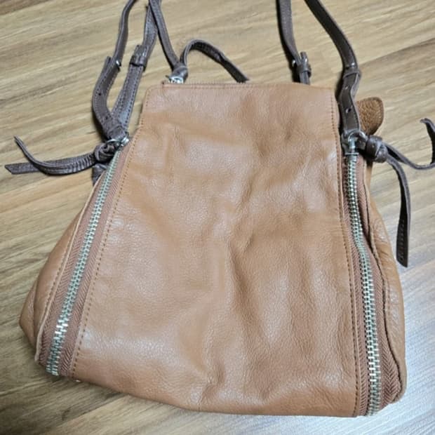 Thursday Island 가죽 해먹백 숄더백 [정품]