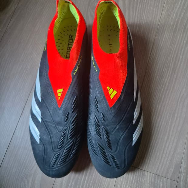 아디다스 프레데터 엘리트 AG 255