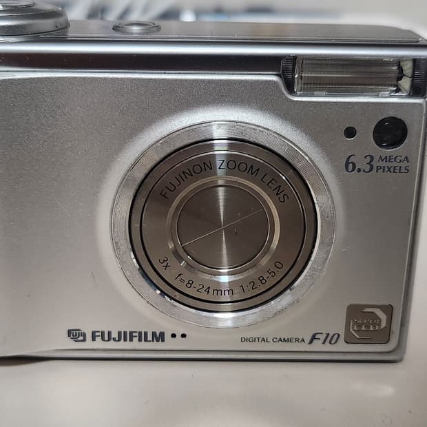 FUJIFILM FINEPIX F10 빈티지 디지털카메라