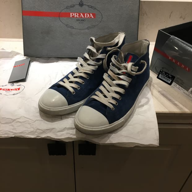 프라다 스포츠 스웨이드 하이탑
