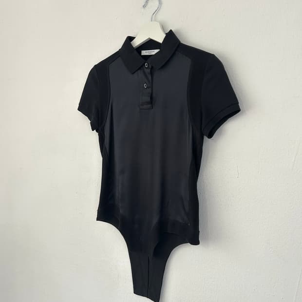 지방시 12AW 테일 패널 폴로 반팔