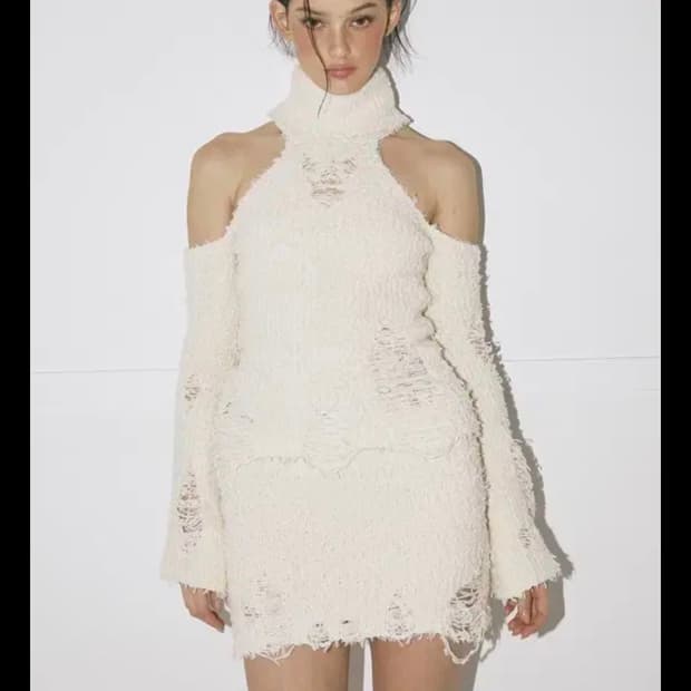 쓰리타임즈 데미지 니트