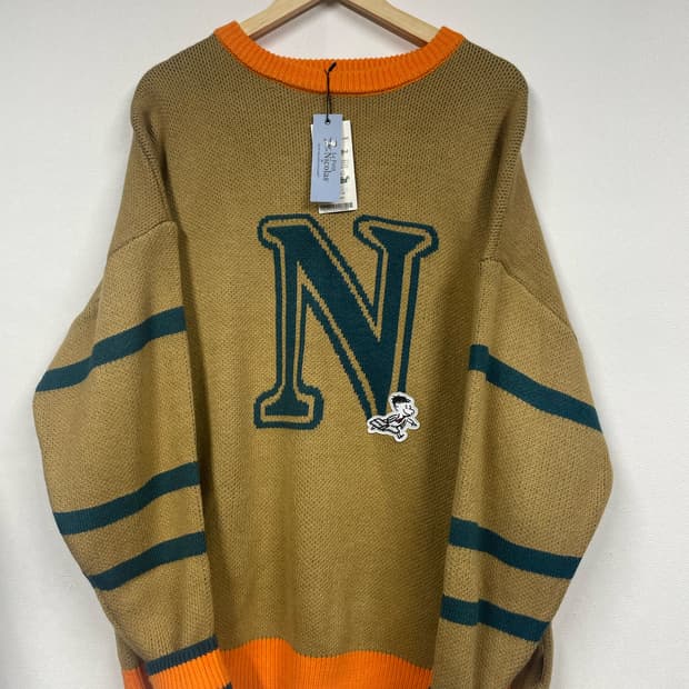 펀타멘탈리스트 니콜라N인타샤 스웨터