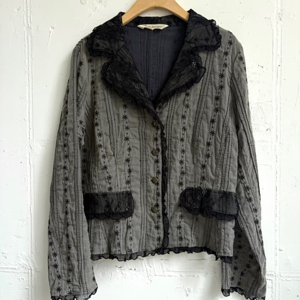 CEST MOI JEU embroidery pattern jacket 
