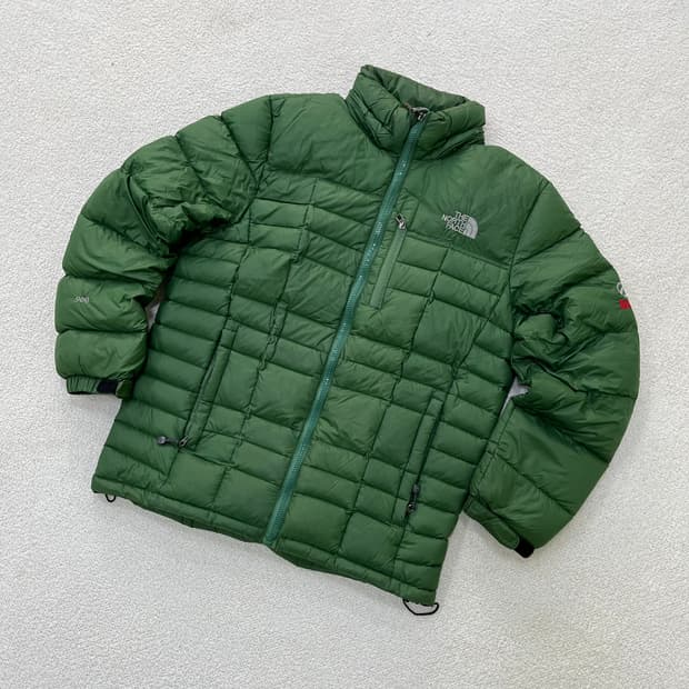 실측확인 노스페이스 900 써밋 패딩 0325M