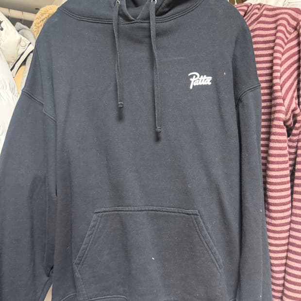 파타 후드티