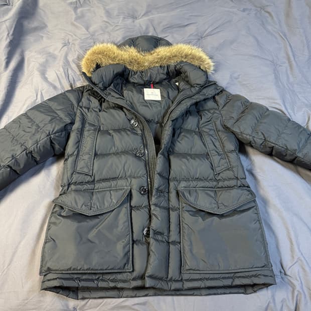 몽클레어 클루니 6 사이즈