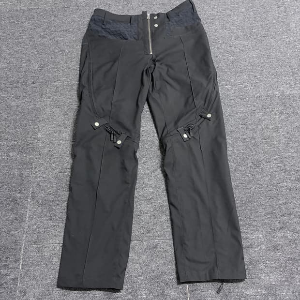 게릴라 그룹 Transformable Dual Shell Pants