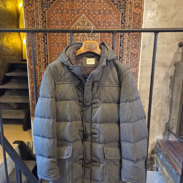 아르마니 구스다운자켓