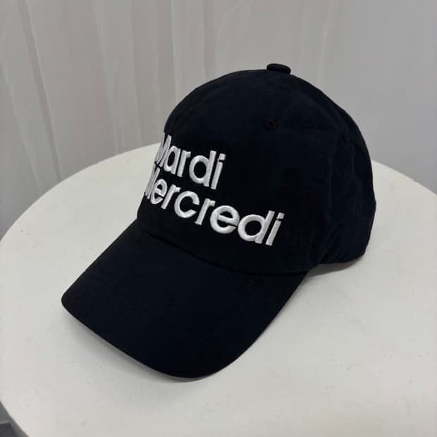 Mardi Mercredi 볼캡