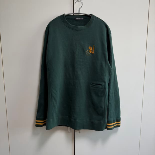 언더커버 다크그린 맨투맨 4