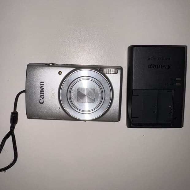 인플루언서 카메라)Canon ixy210f(캐논 익시210f) 판매합니다
