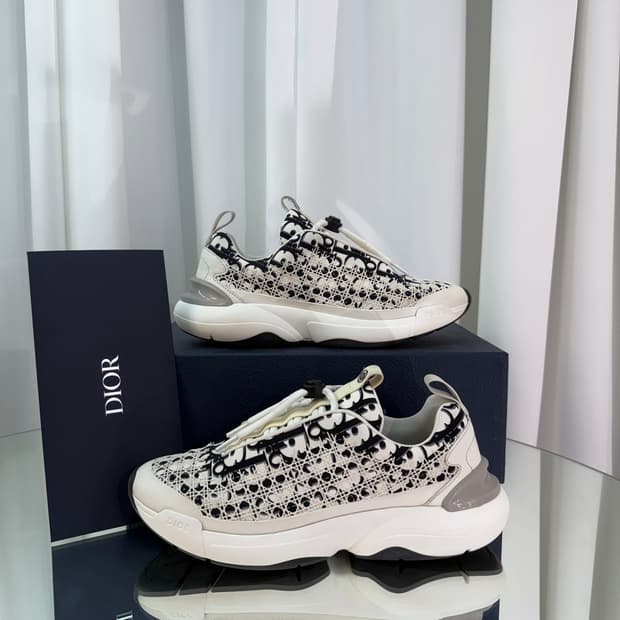 [정품] 디올 B24 오블리크 까나쥬 스니커즈 모티프 화이트