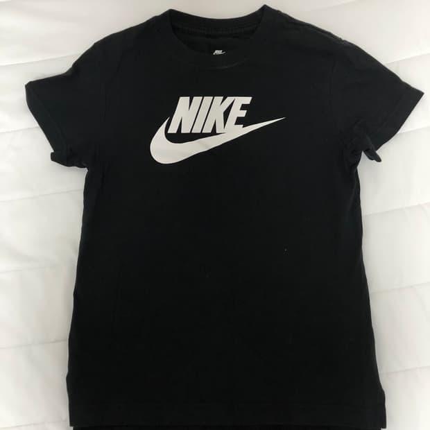 나이키 반팔티 m