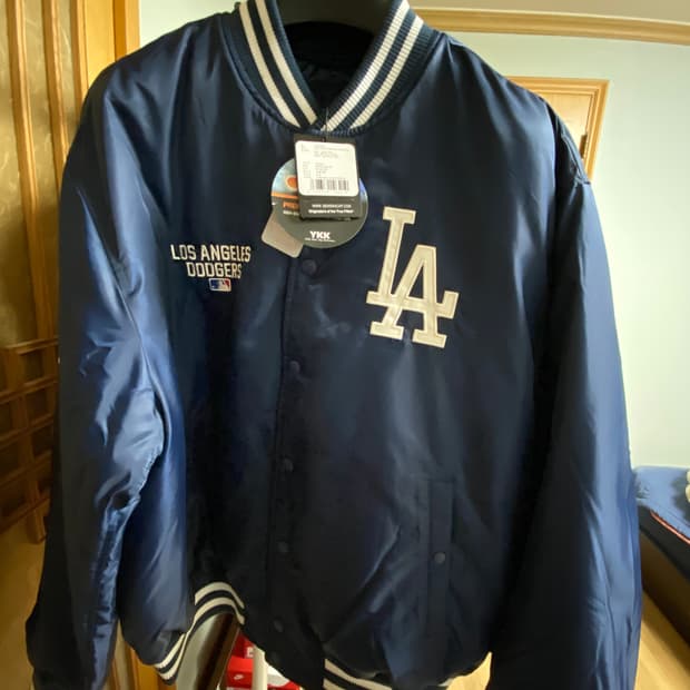 뉴에라 LA 다져스 스타디움 자켓 XL 사이즈 새상품