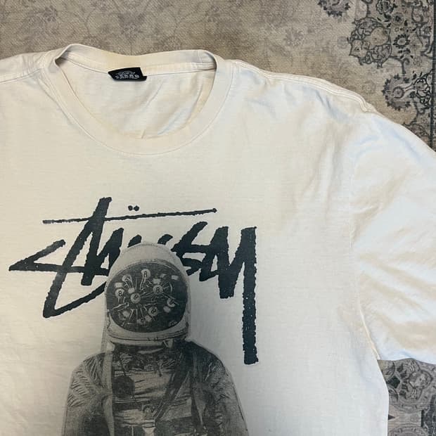 Stussy spaceman T