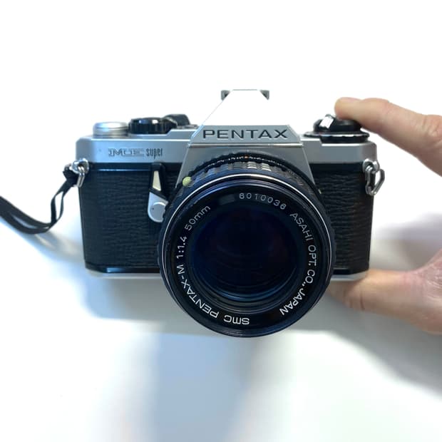 펜탁스 ME Super 필름 카메라