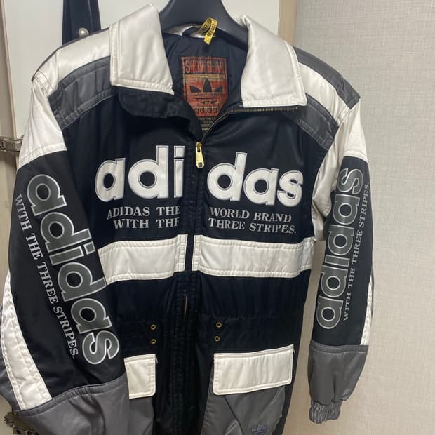 아디다스 올드스쿨 겨울점퍼