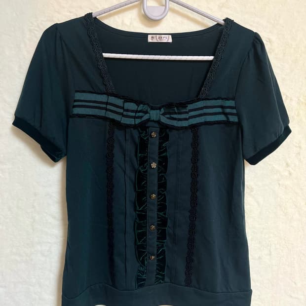 빈티지 엑시즈팜 그린 리본 반팔 블라우스