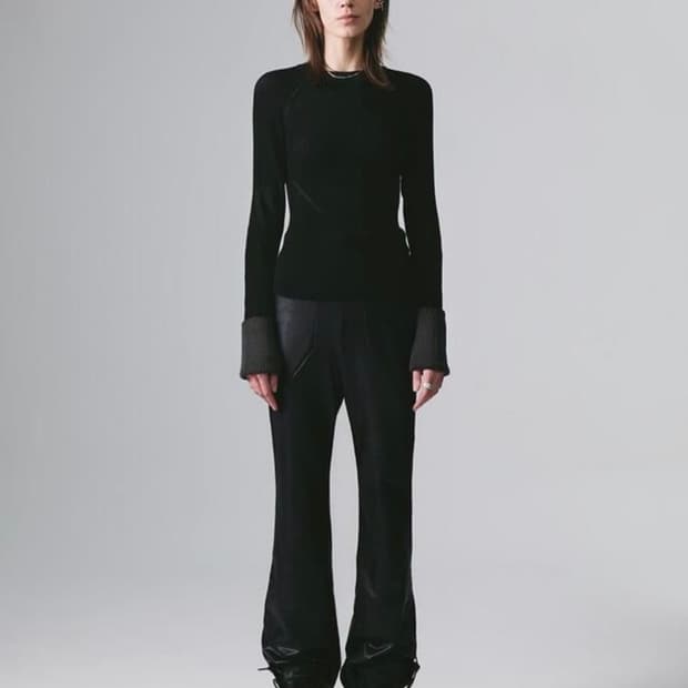 Nache 투톤 슬림핏 니트