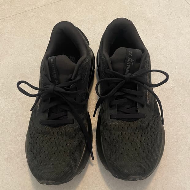 235) brooks 브룩스 아드레날린 GTS 24 블랙 
