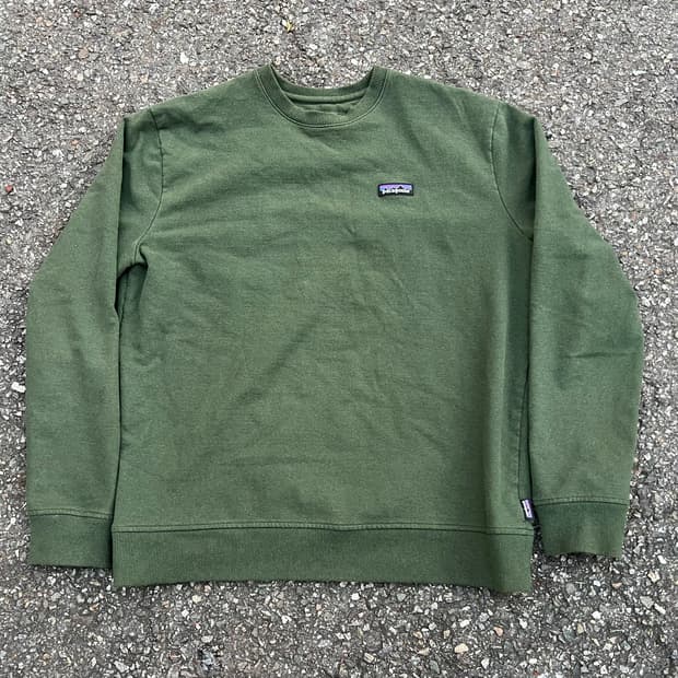 파타고니아 파타고니아 그린 맨투맨 티셔츠